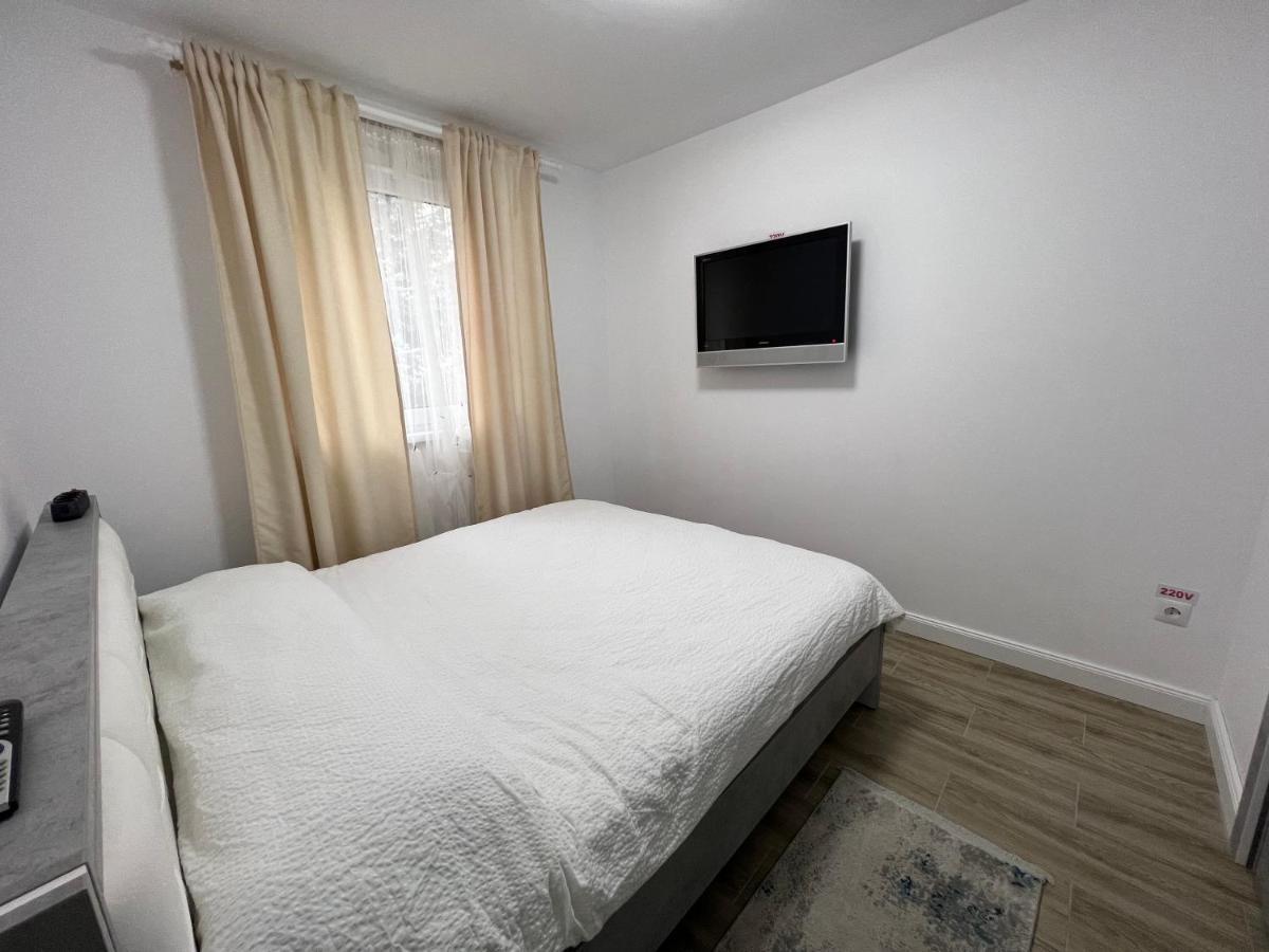 Rov Apartment Suceava Exterior photo